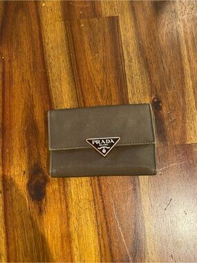 Prada Triangular Logo Key Holder in Olive Green